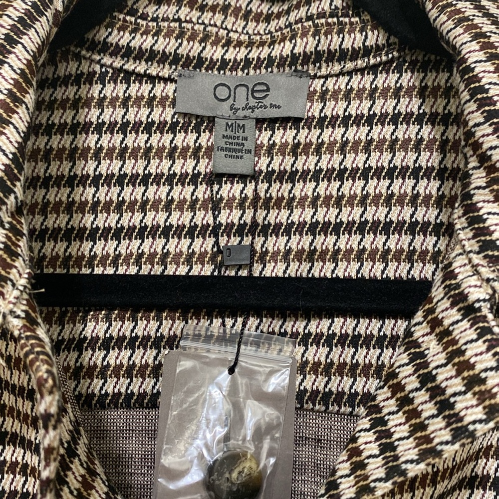 One by Chapter One Light Weight Shacket - Picture 3 of 7